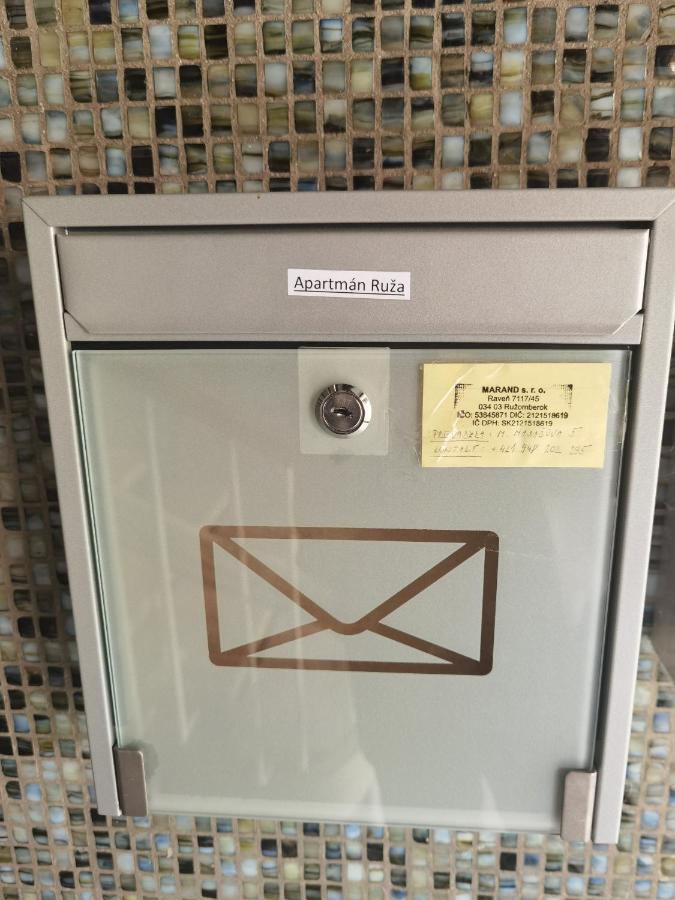 Apartman Ruza Ruzomberok Eksteriør billede